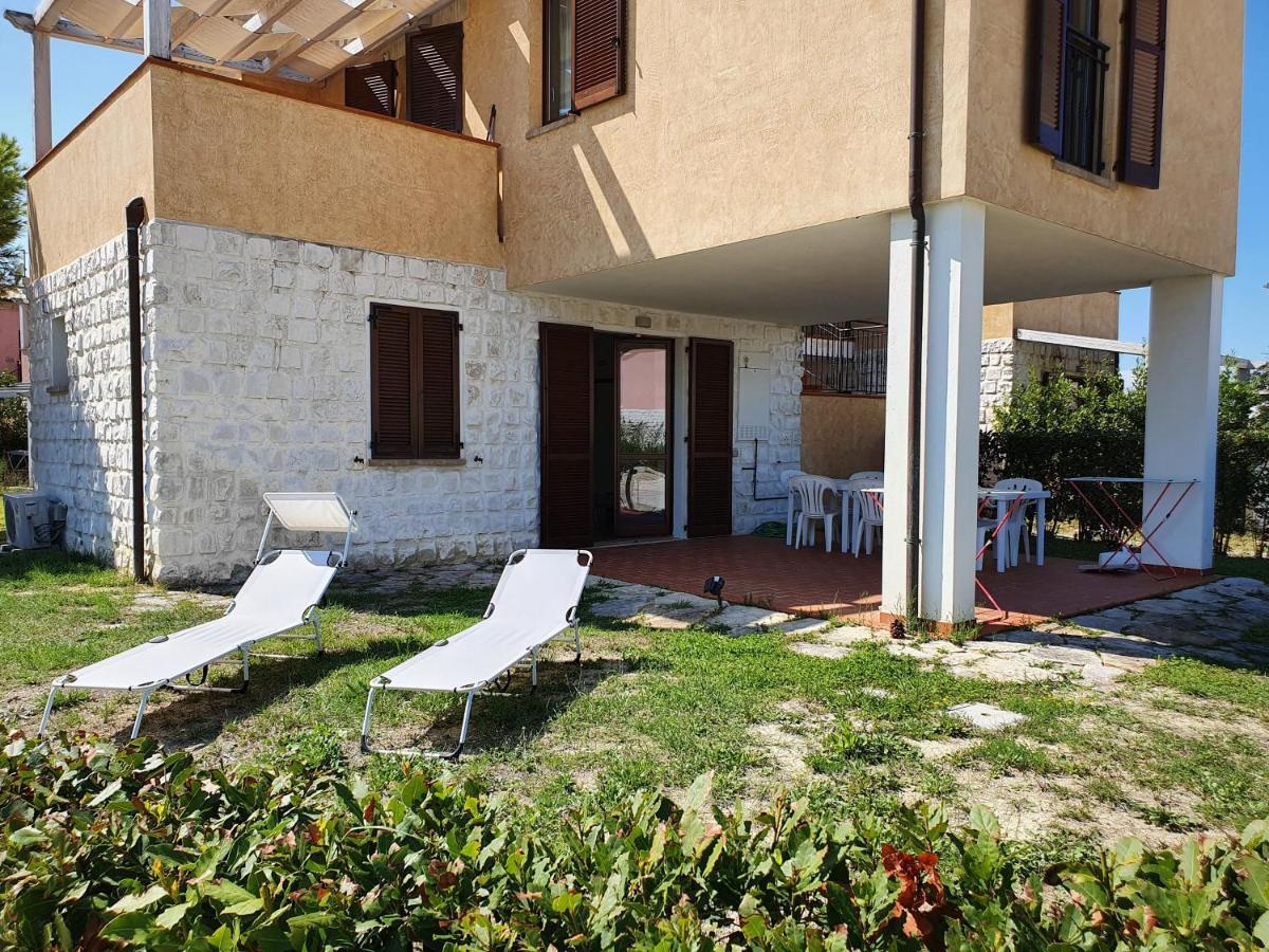 La Finestra Sul Conero Apartments Numana Exteriör bild
